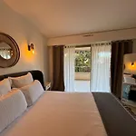 Chic 2 Bedroom With Huge Terrace And Pool Daire Cannes